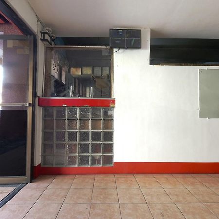Busline Apartelle Quezon City Eksteriør billede