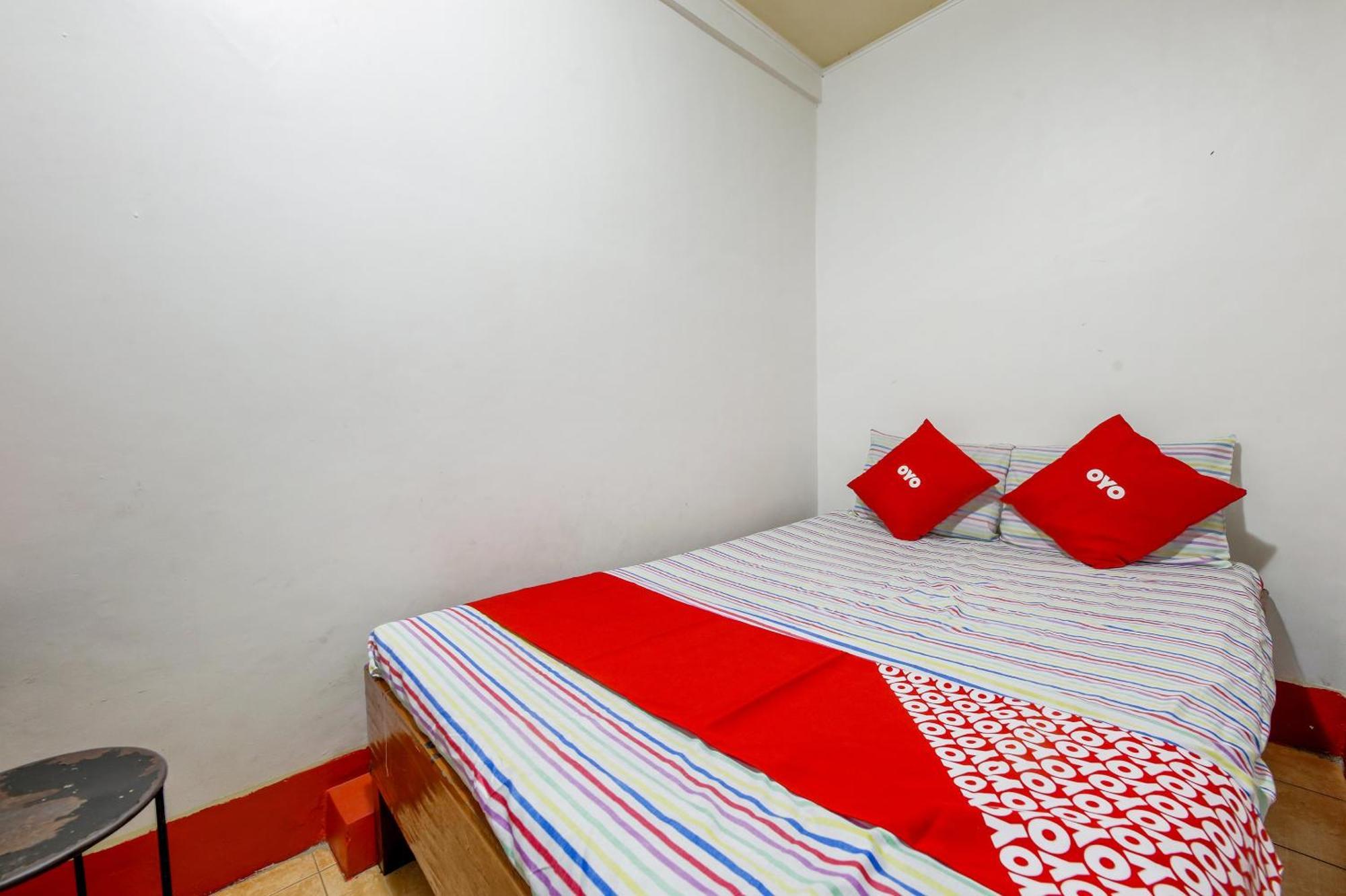 Busline Apartelle Quezon City Eksteriør billede