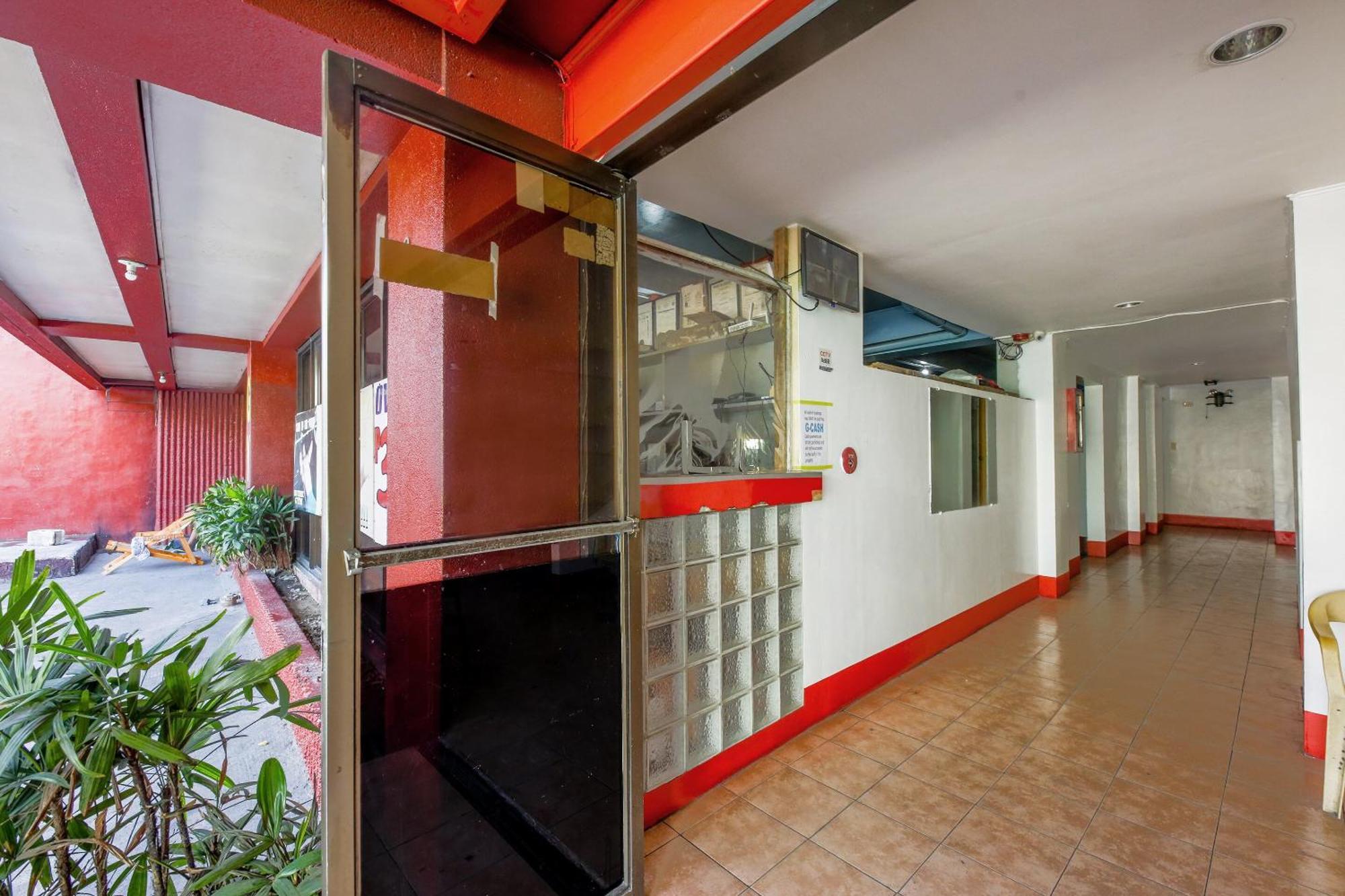 Busline Apartelle Quezon City Eksteriør billede